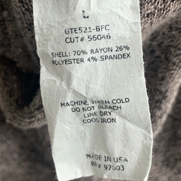 Green Envelope Top SZ - L - Picture 5 of 5